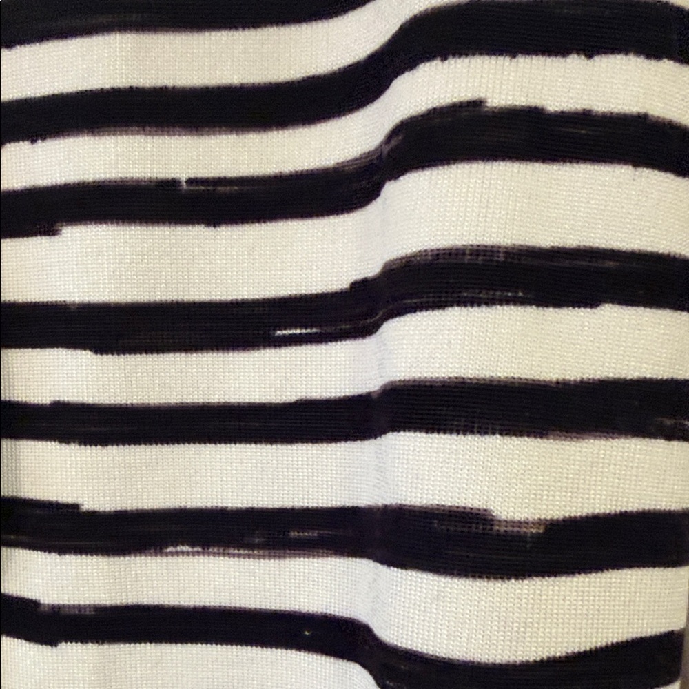 Marc Jacobs and White Patterned Cardigan - Picture 3 of 11